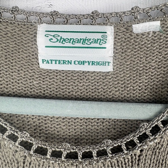 Vintage Shenanigans Embroidered and Beaded Beige Crocheted Sweater L - Picture 7 of 11